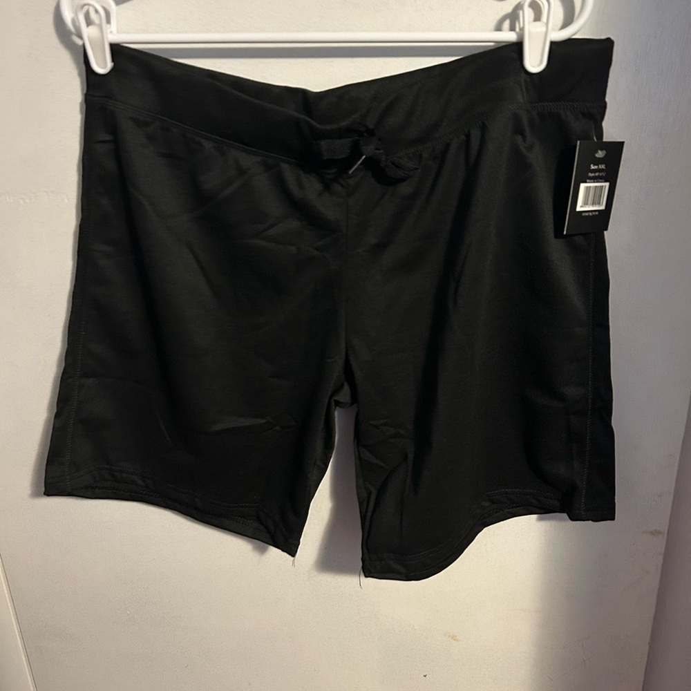 Wuhou shorts